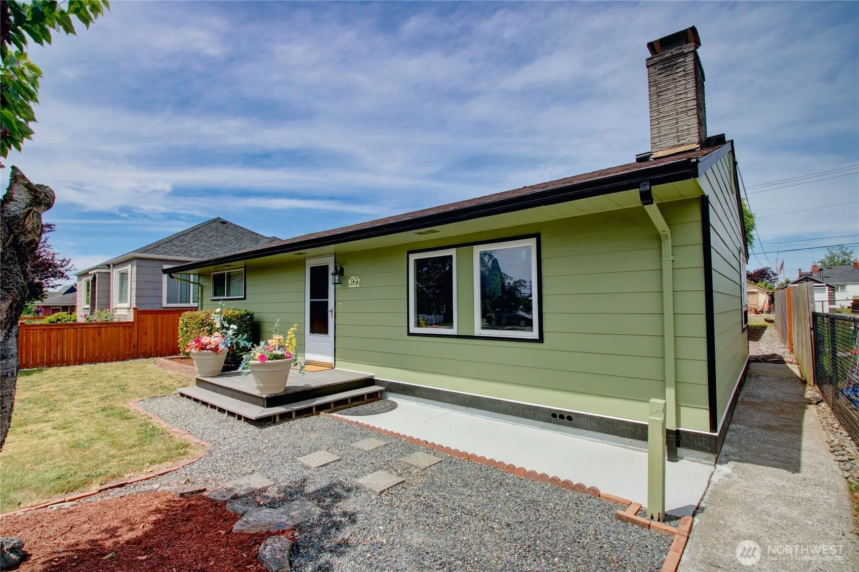 Property photo for 1709 2nd St, Marysville photo 3