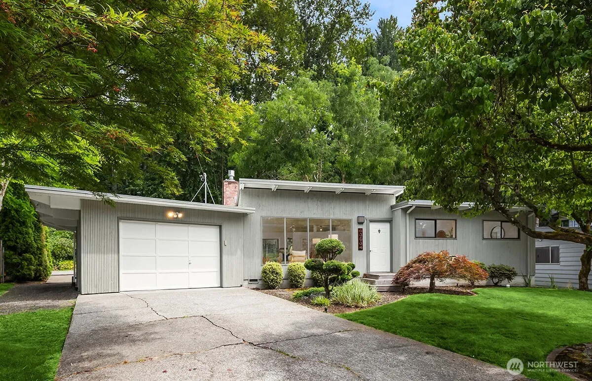 Property photo for 13034 105th Place Ne, Kirkland