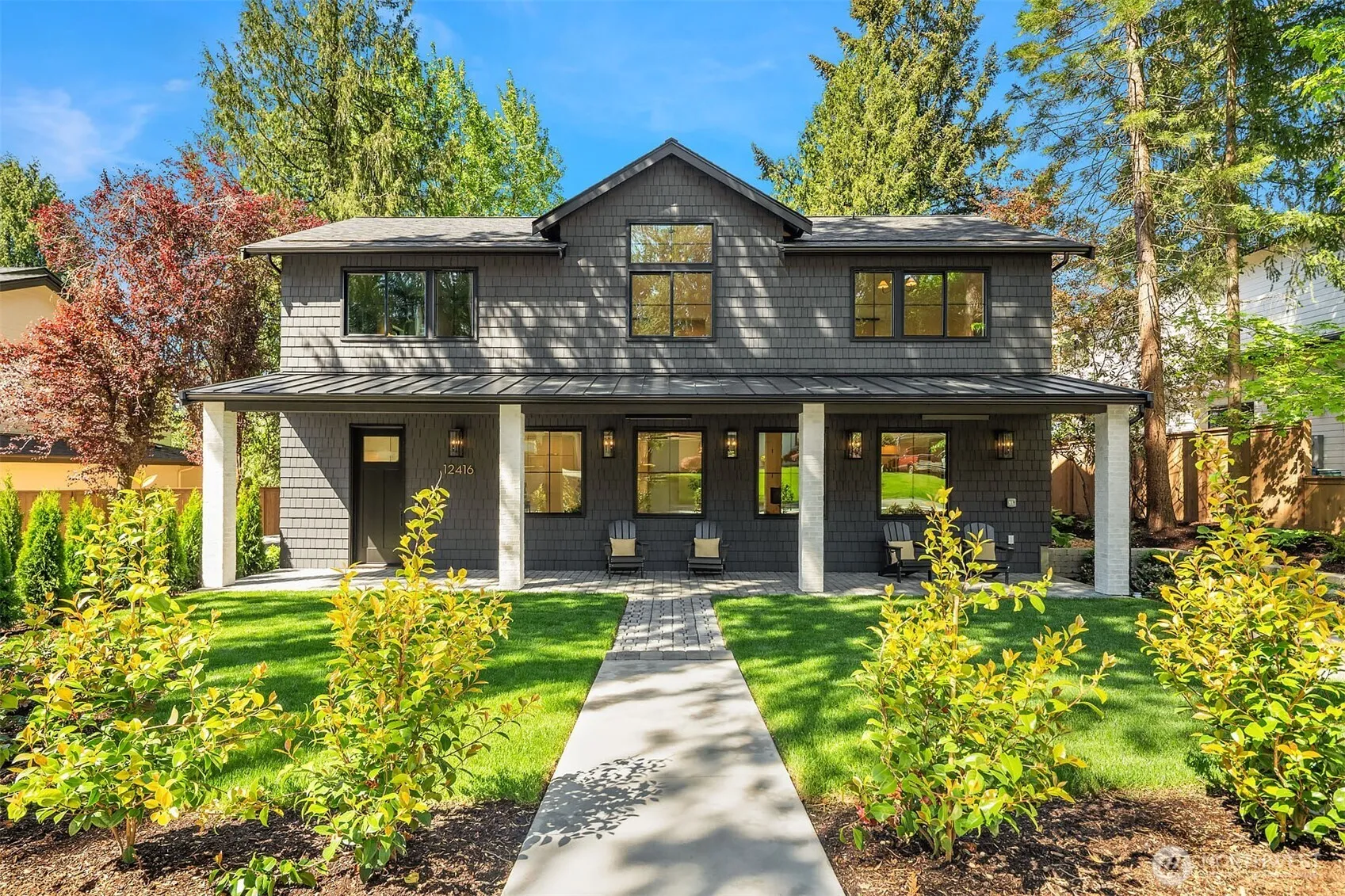 Property photo for 12416 Ne 72nd Street, Kirkland photo 3