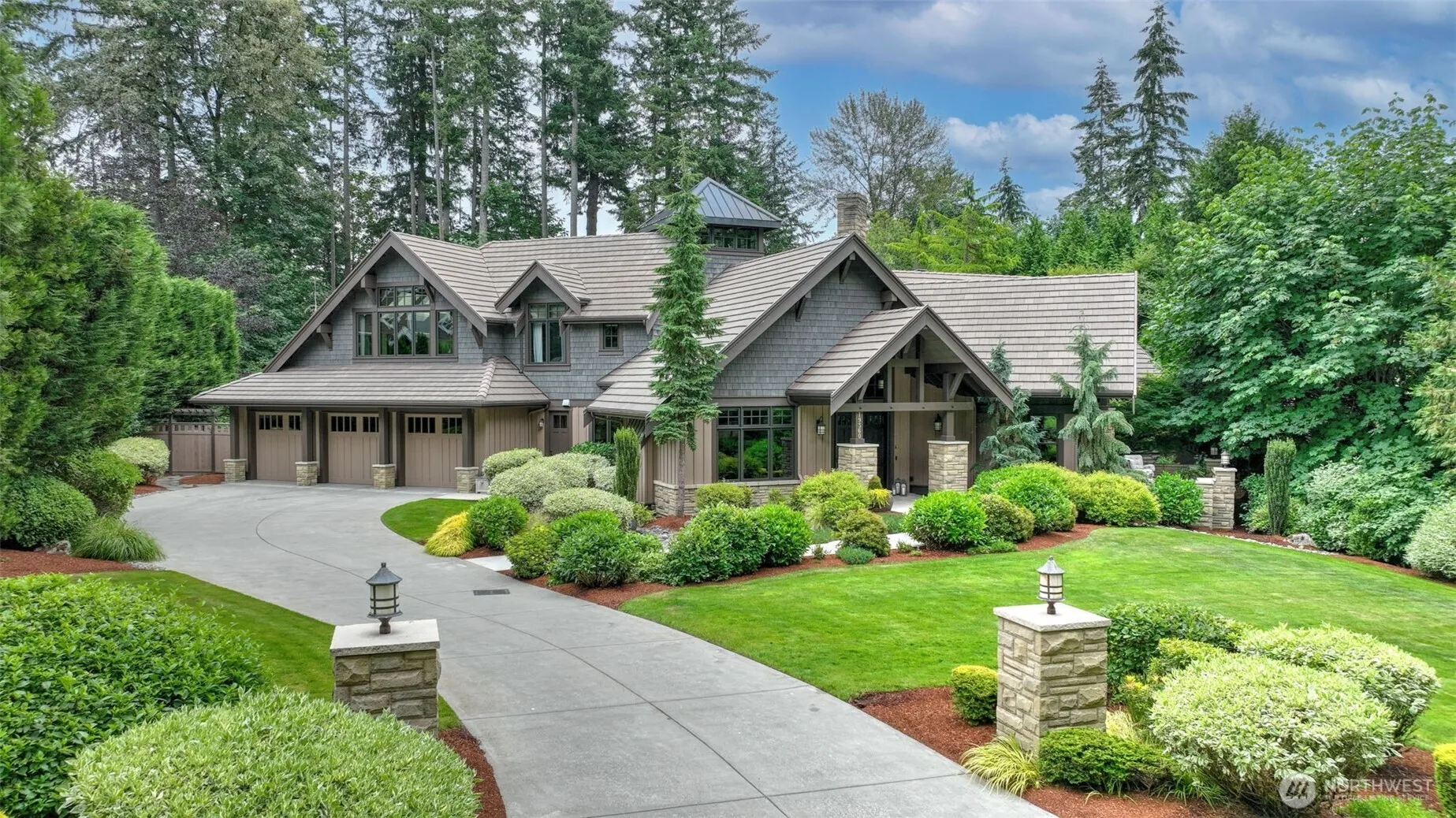 Property photo for 19360 163rd Court Ne, Woodinville