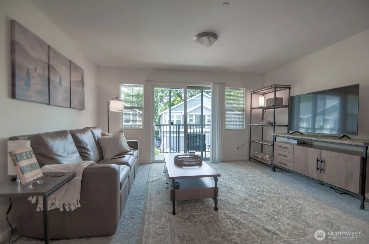 Property photo for 6007 Illinois Lane Se #c, Lacey photo 5