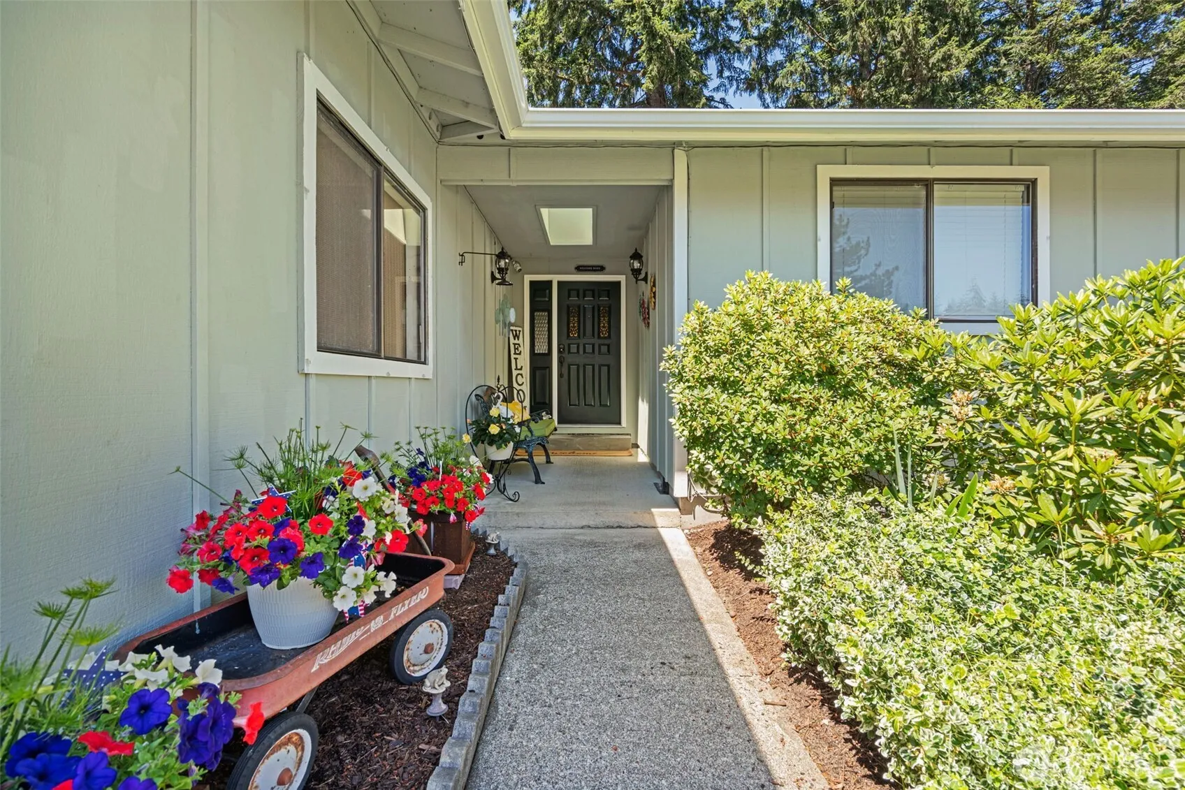 Property photo for 9138 Skokomish Way Ne, Olympia photo 3