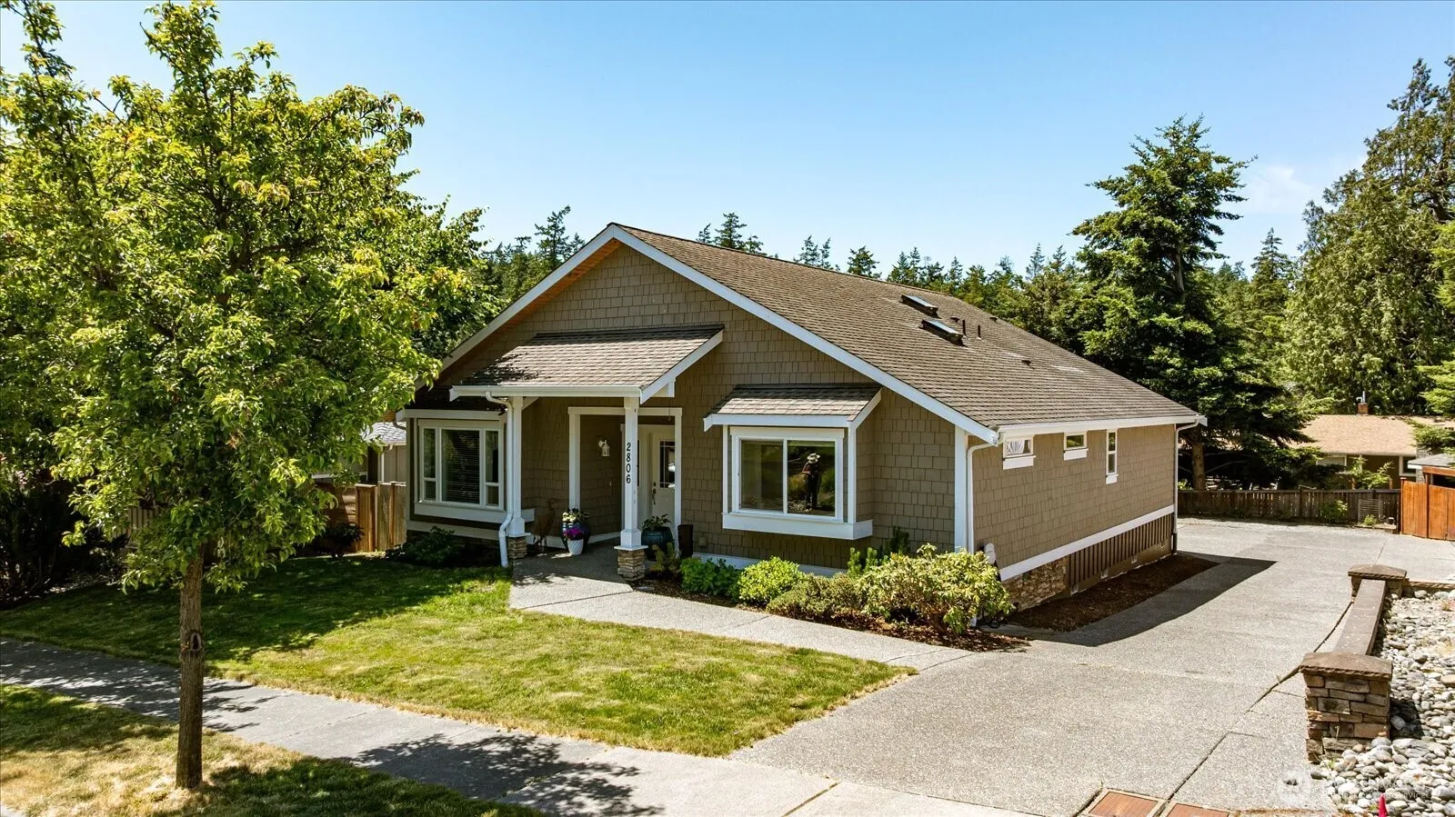 Property photo for 2806 Washington Boulevard, Anacortes photo 2