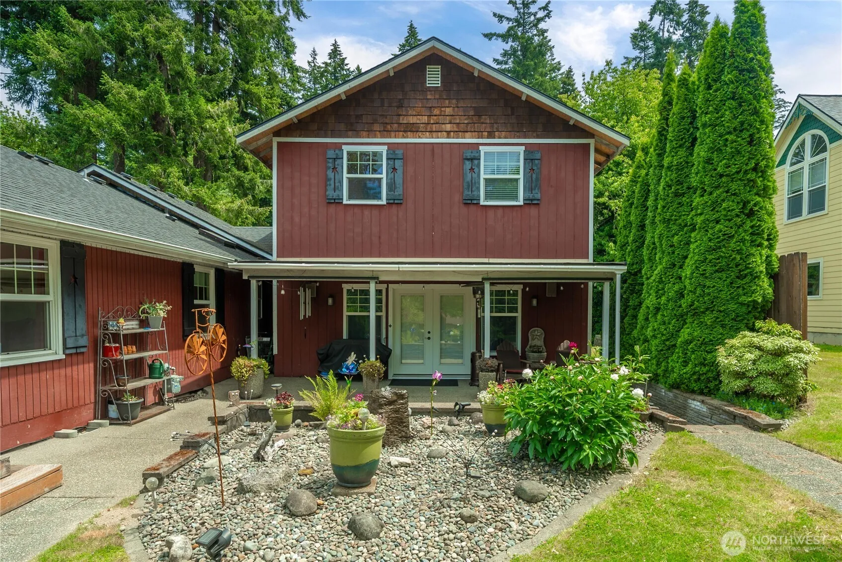Property photo for 1702 Eastside Street Se, Olympia photo 4
