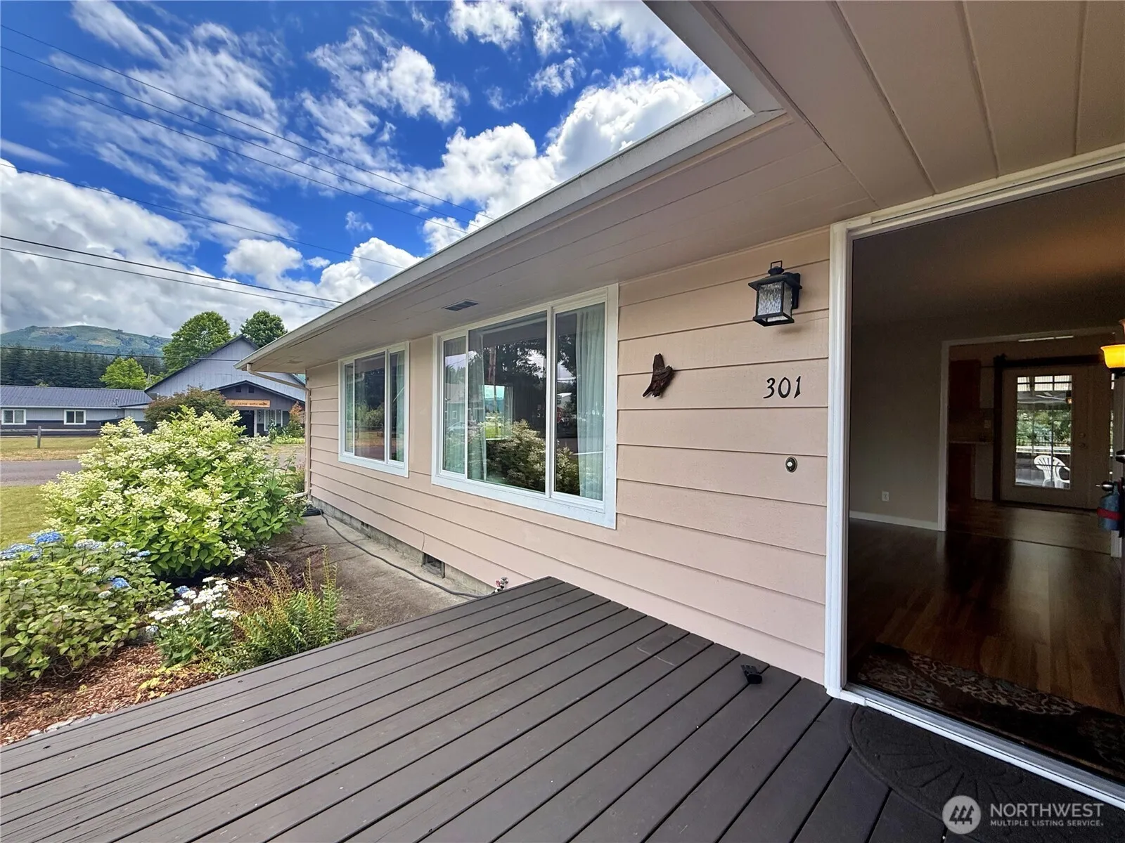 Property photo for 301 Temple Avenue, Morton photo 5