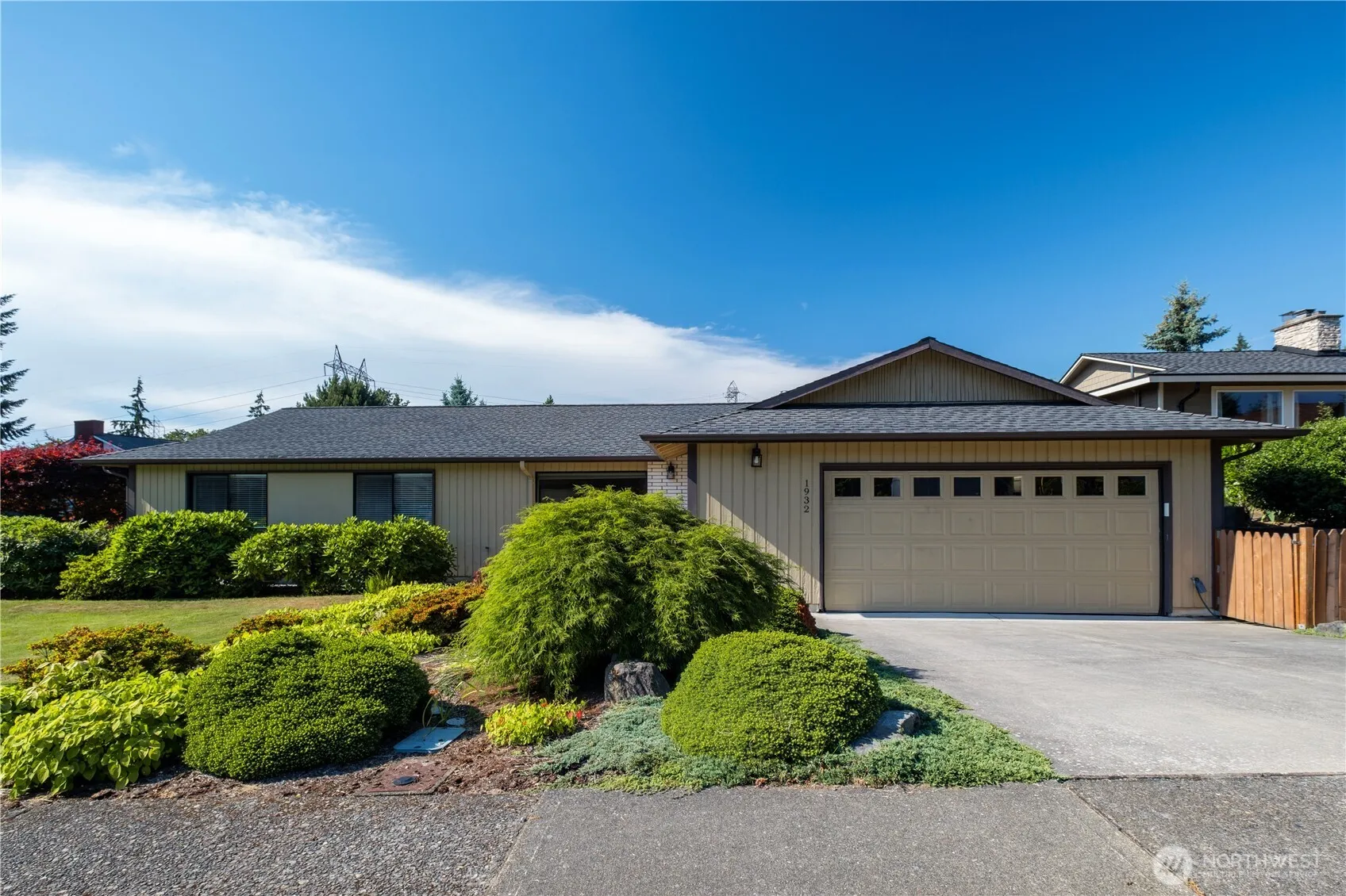 Property photo for 1932 Se 17th Court, Renton