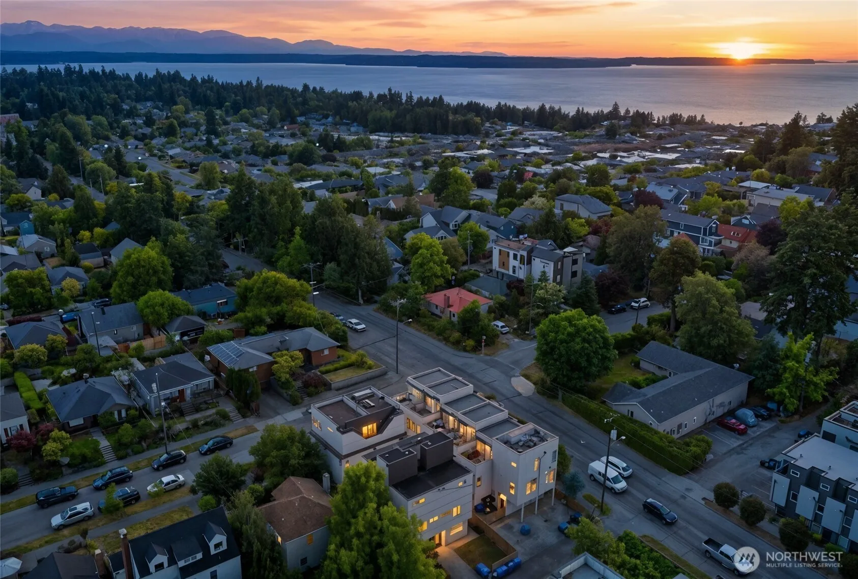 Property photo for 8358 19th Avenue Nw #b, Seattle
