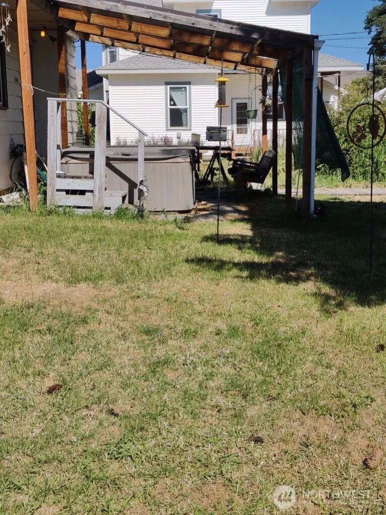 Property photo for 711 Washington, Davenport photo 3