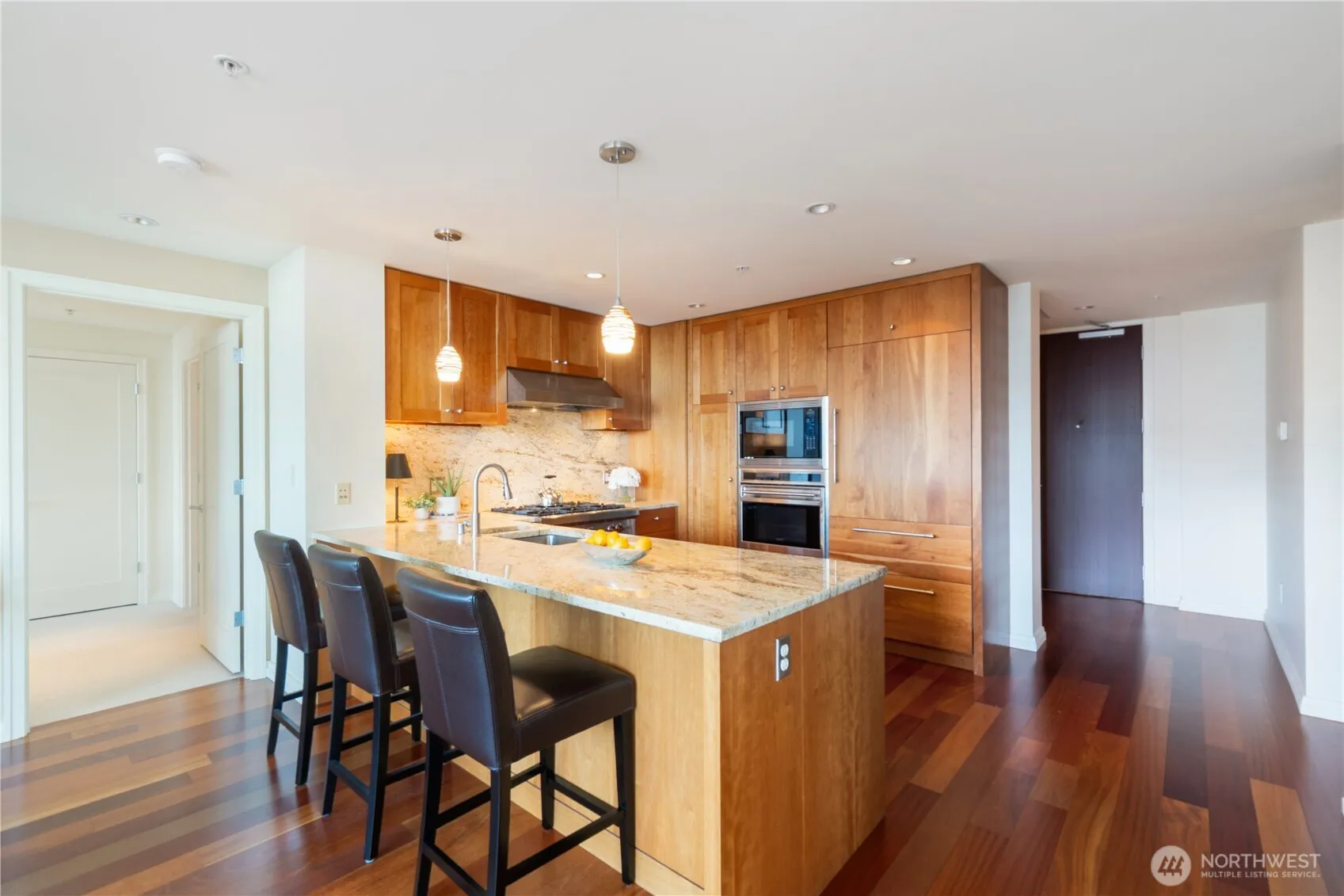 Property photo for 500 106th Avenue Ne #2803, Bellevue photo 4