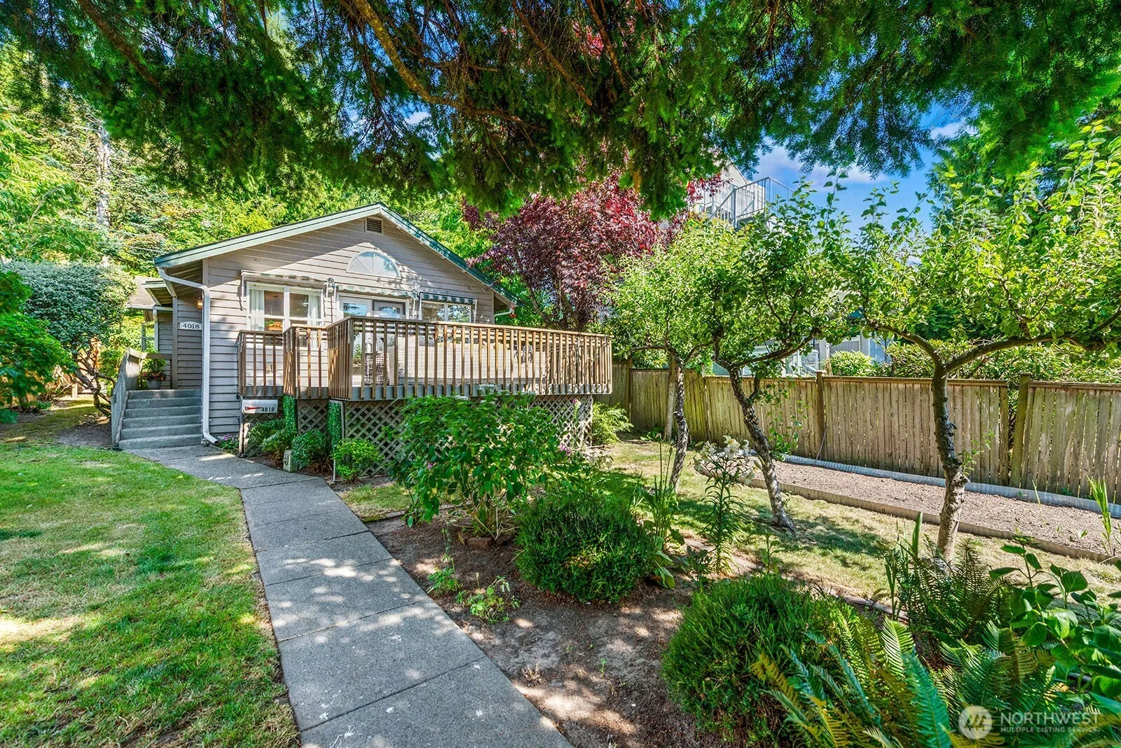 Property photo for 4018 59th Avenue Sw, Seattle photo 5