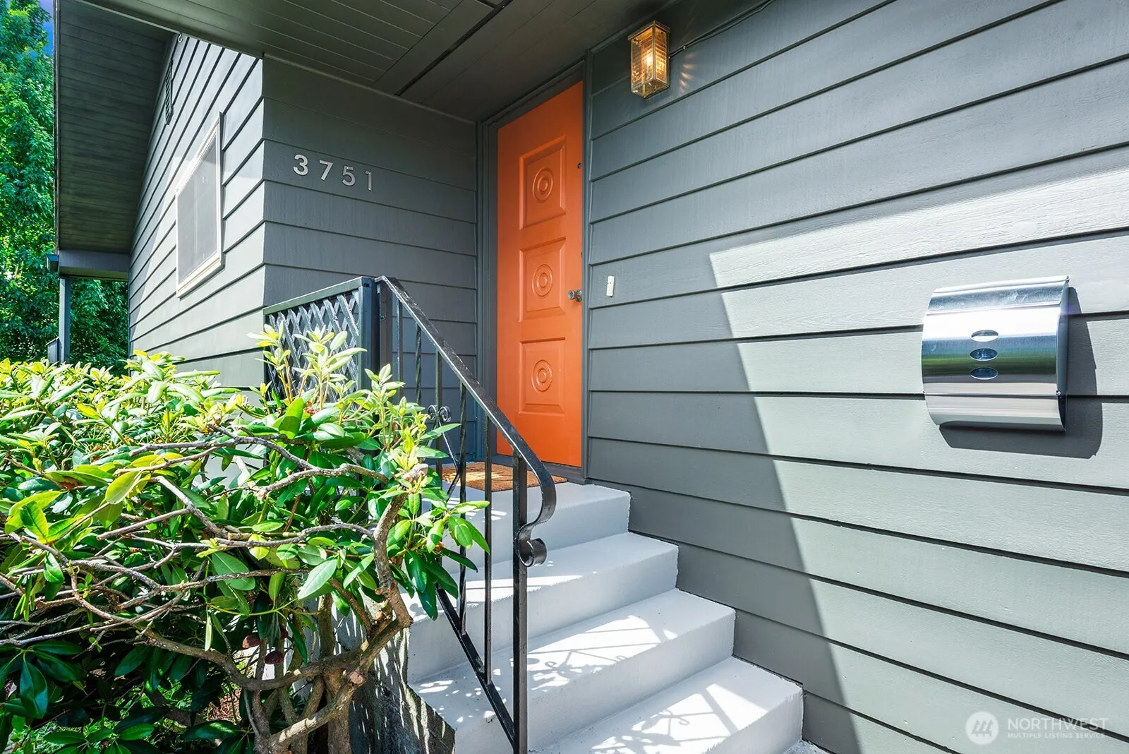 Property photo for 3751 Sw Rose Street, Seattle photo 3