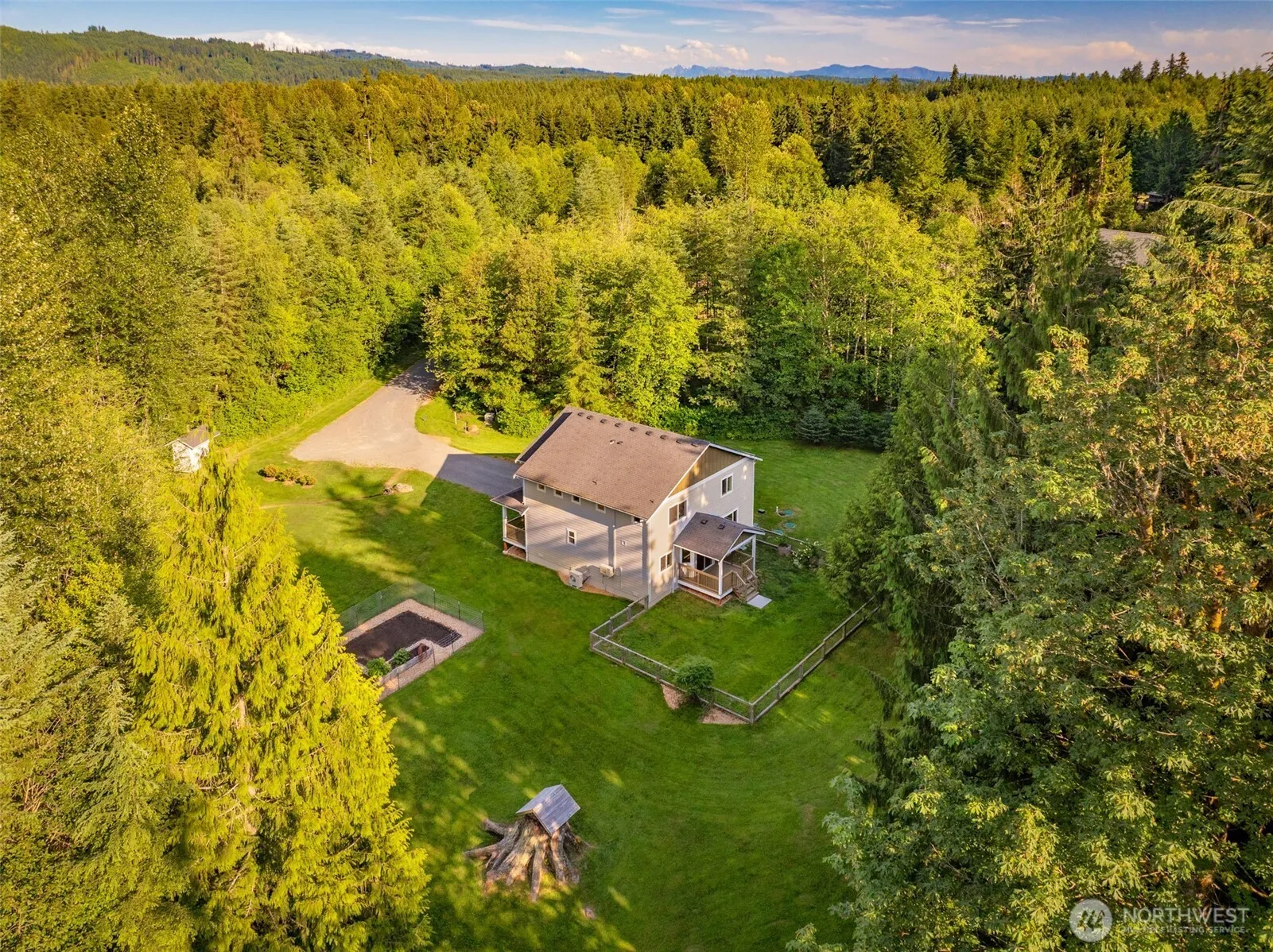 Property photo for 6114 213th Avenue Ne, Granite Falls photo 2