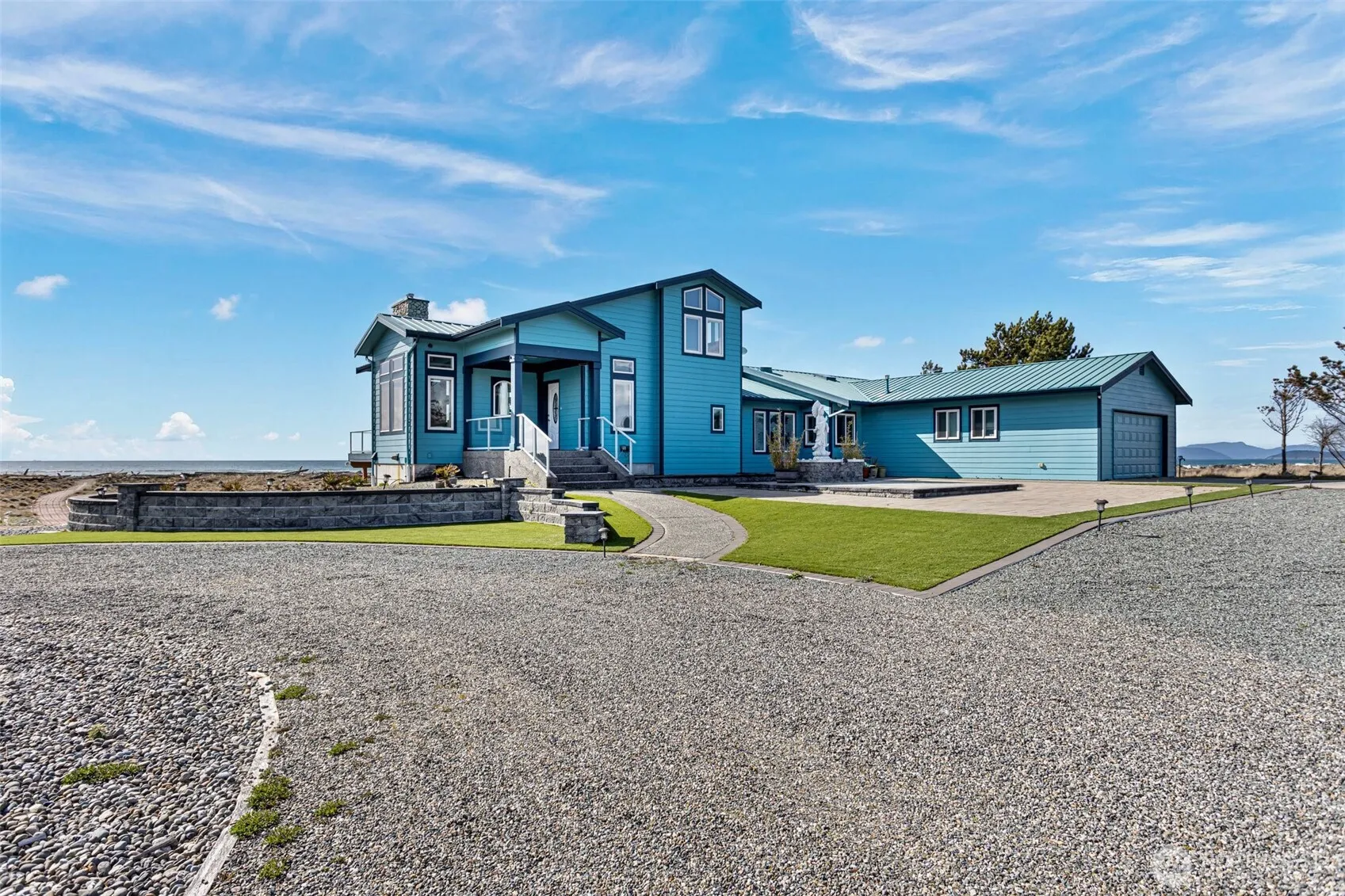 Property photo for 913 Riley Road, Oak Harbor
