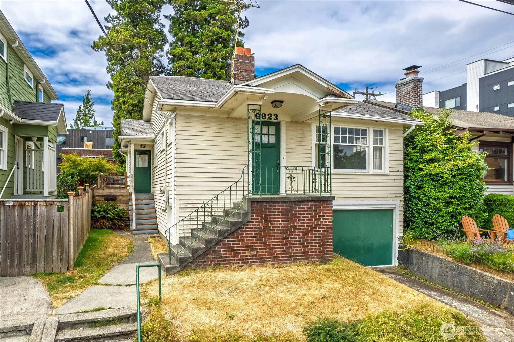Property photo for 6823 Phinney Avenue N, Seattle