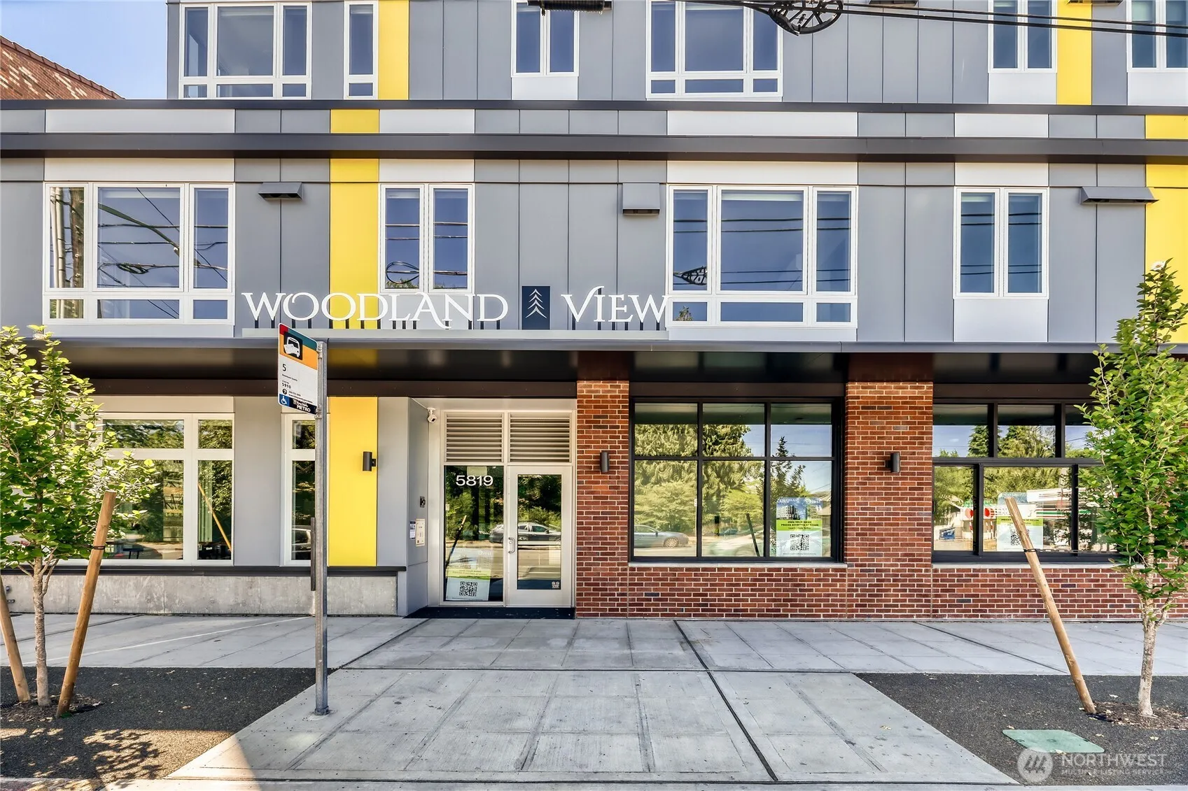 Property photo for 5819 Phinney Avenue N #206, Seattle photo 2