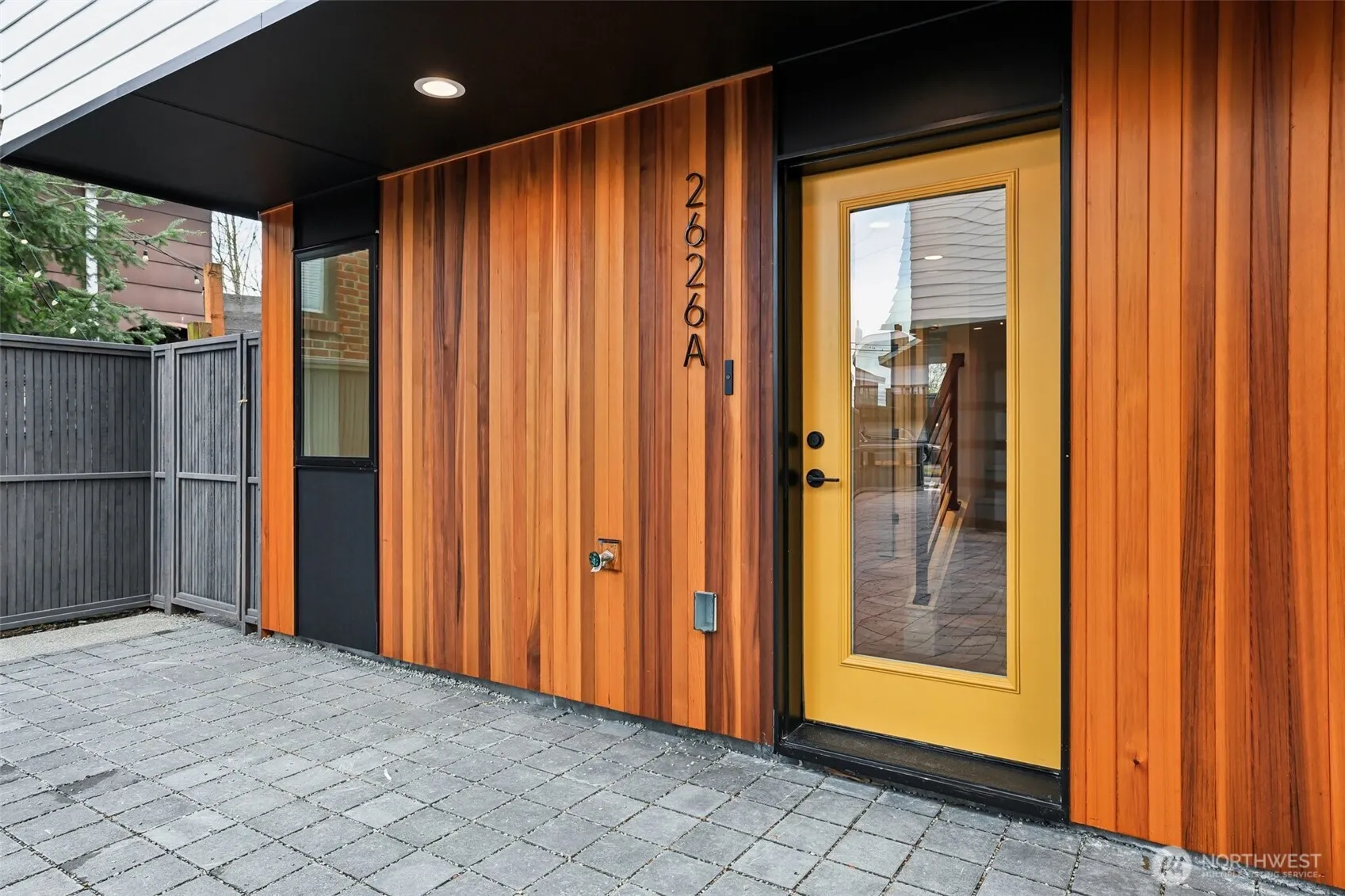 Property photo for 2626 58th Avenue Sw #a, Seattle photo 5