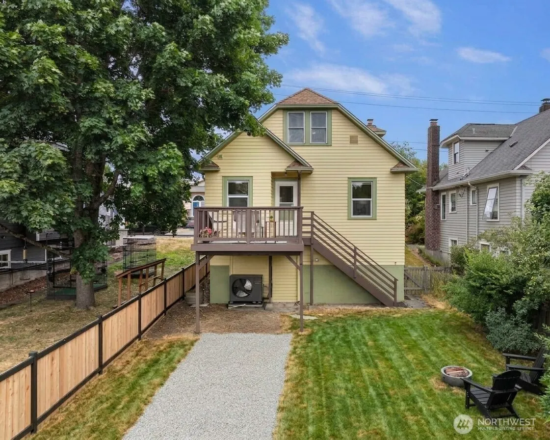 Property photo for 741 N 67th Street, Seattle photo 2