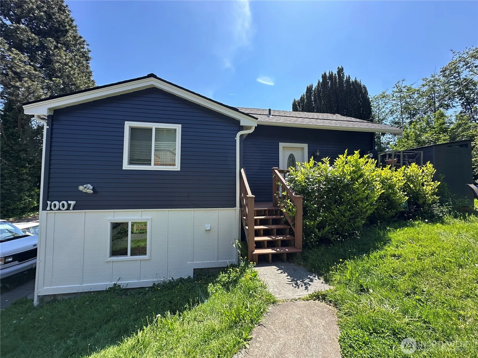 Property photo for 1007 22nd Street #98225, Bellingham photo 2