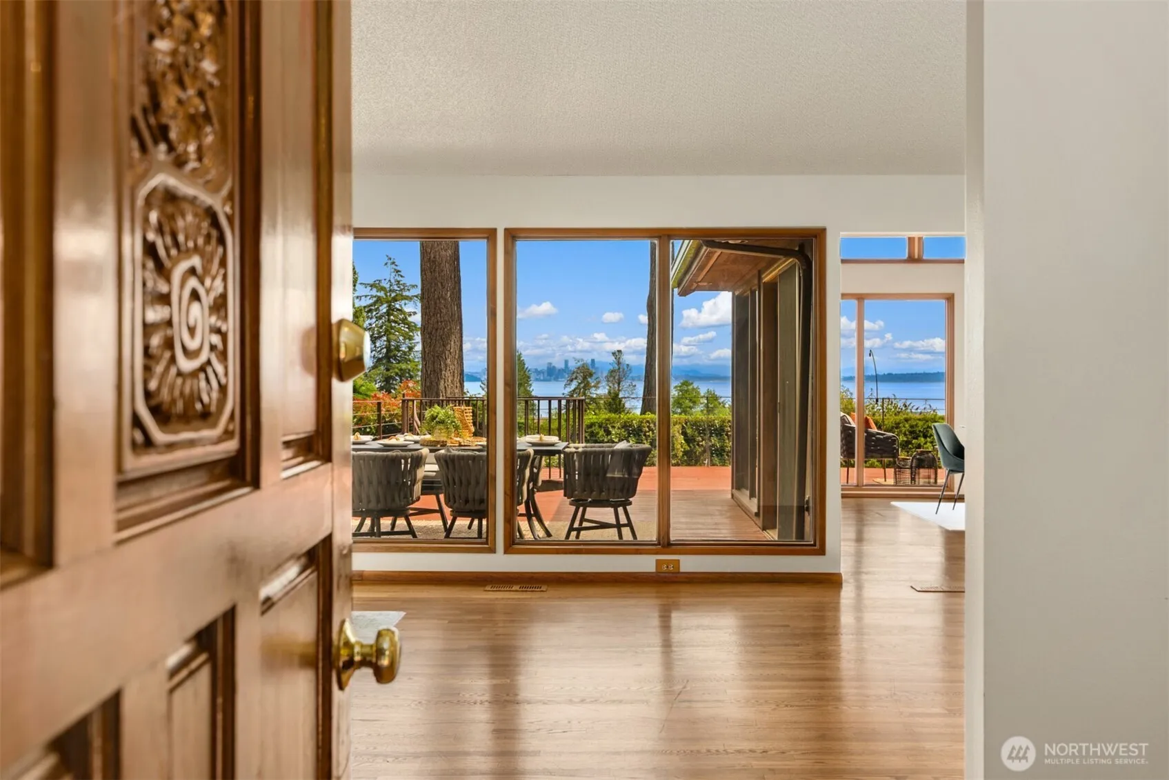 Property photo for 9793 Ne Murden Cove Drive, Bainbridge Island photo 3