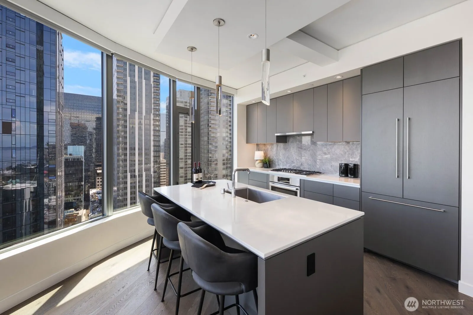 Property photo for 2510 6th Avenue #2502, Seattle photo 5