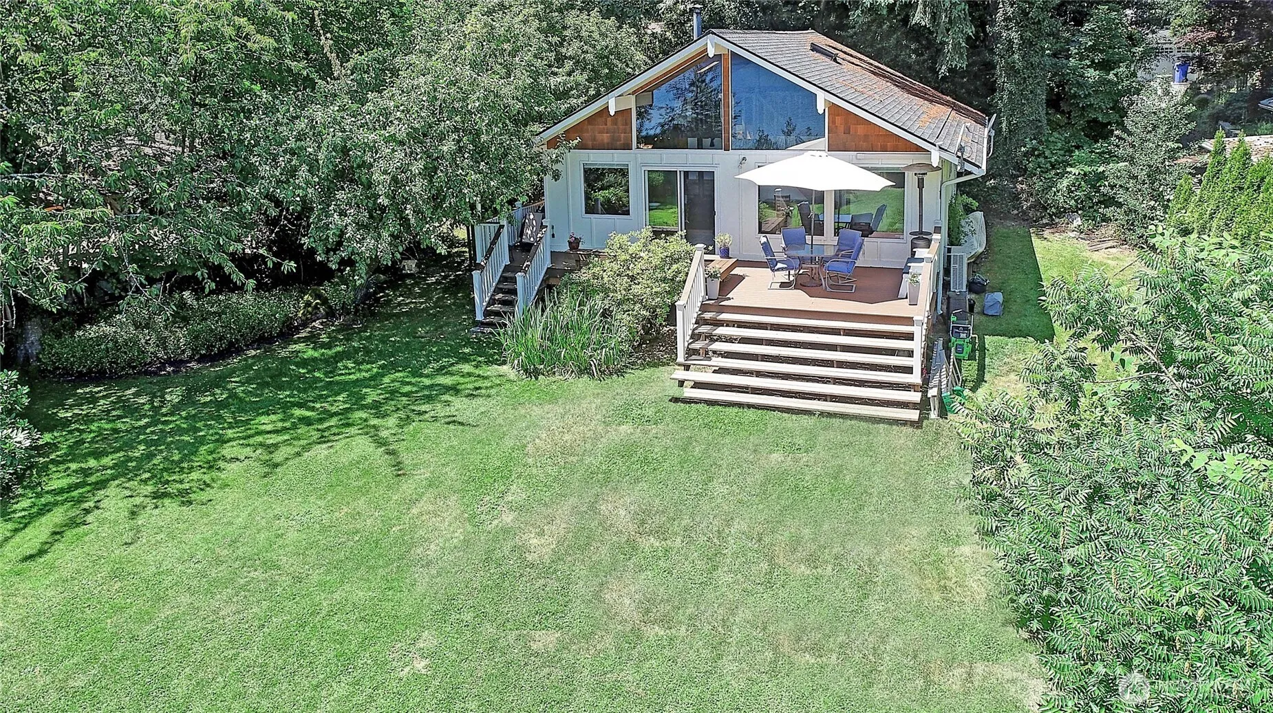 Property photo for 13806 W Lake Kathleen Drive Se, Renton photo 3