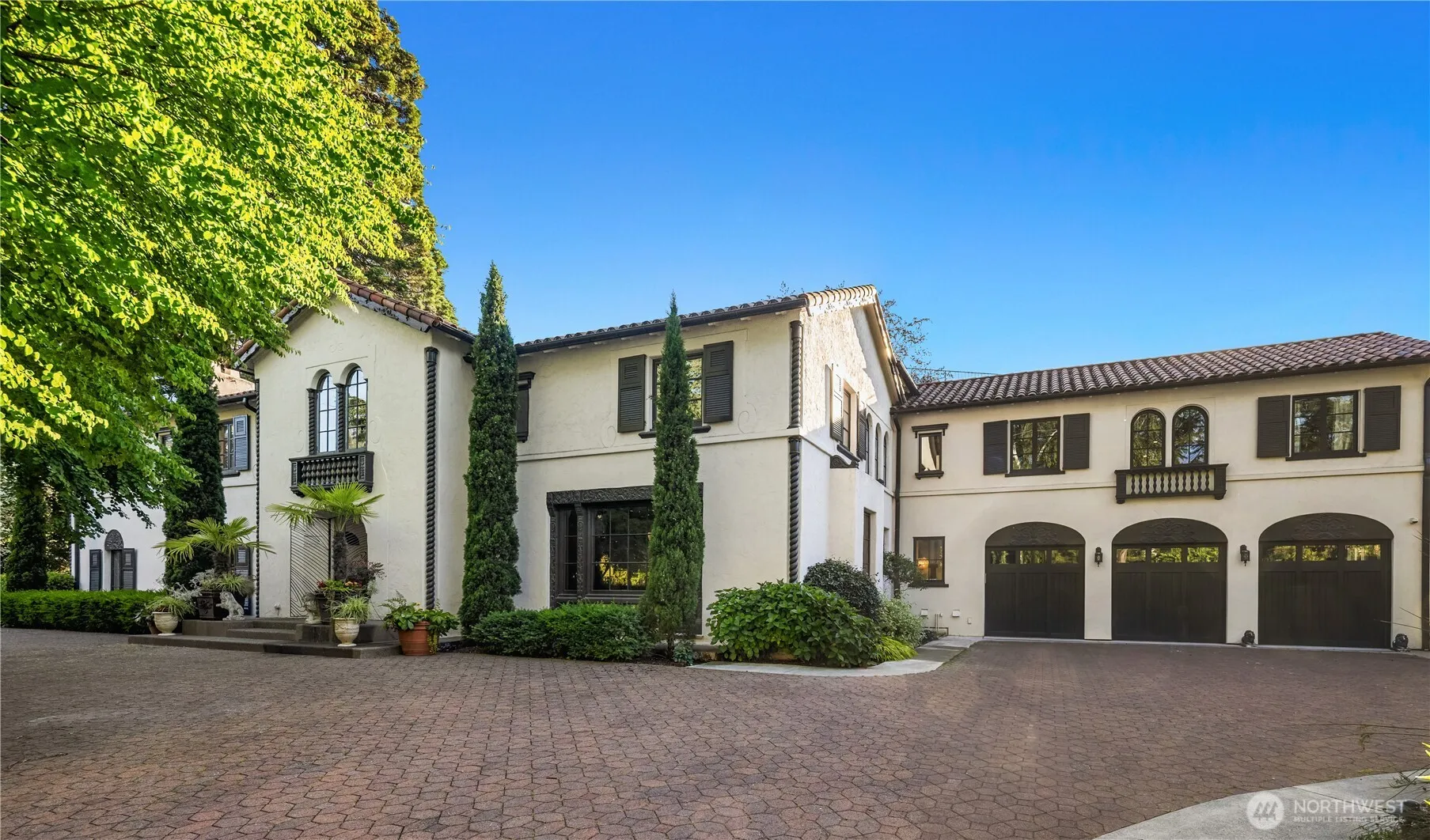 Property photo for 1625 Federal Avenue E, Seattle