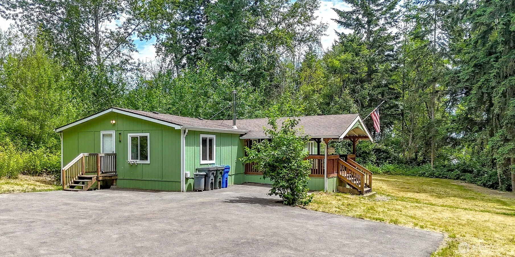Property photo for 17807 43rd Avenue E, Tacoma