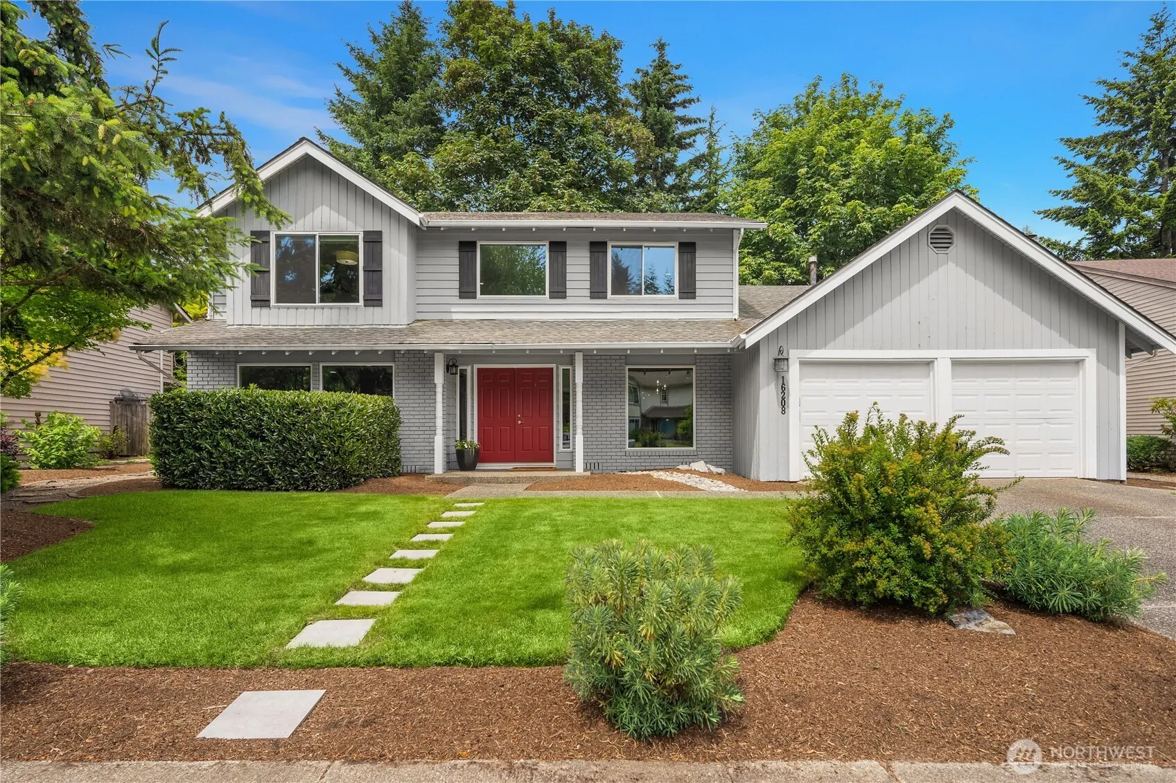 Property photo for 16208 Se 46th Way, Bellevue