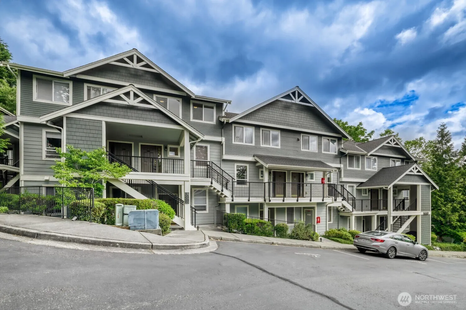 Property photo for 19010 68th Avenue Ne #b202, Kenmore