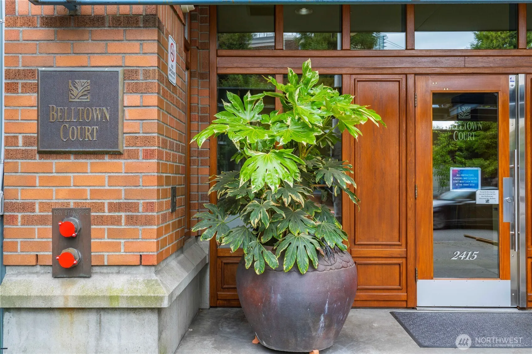 Property photo for 2415 2nd Avenue #448, Seattle photo 5