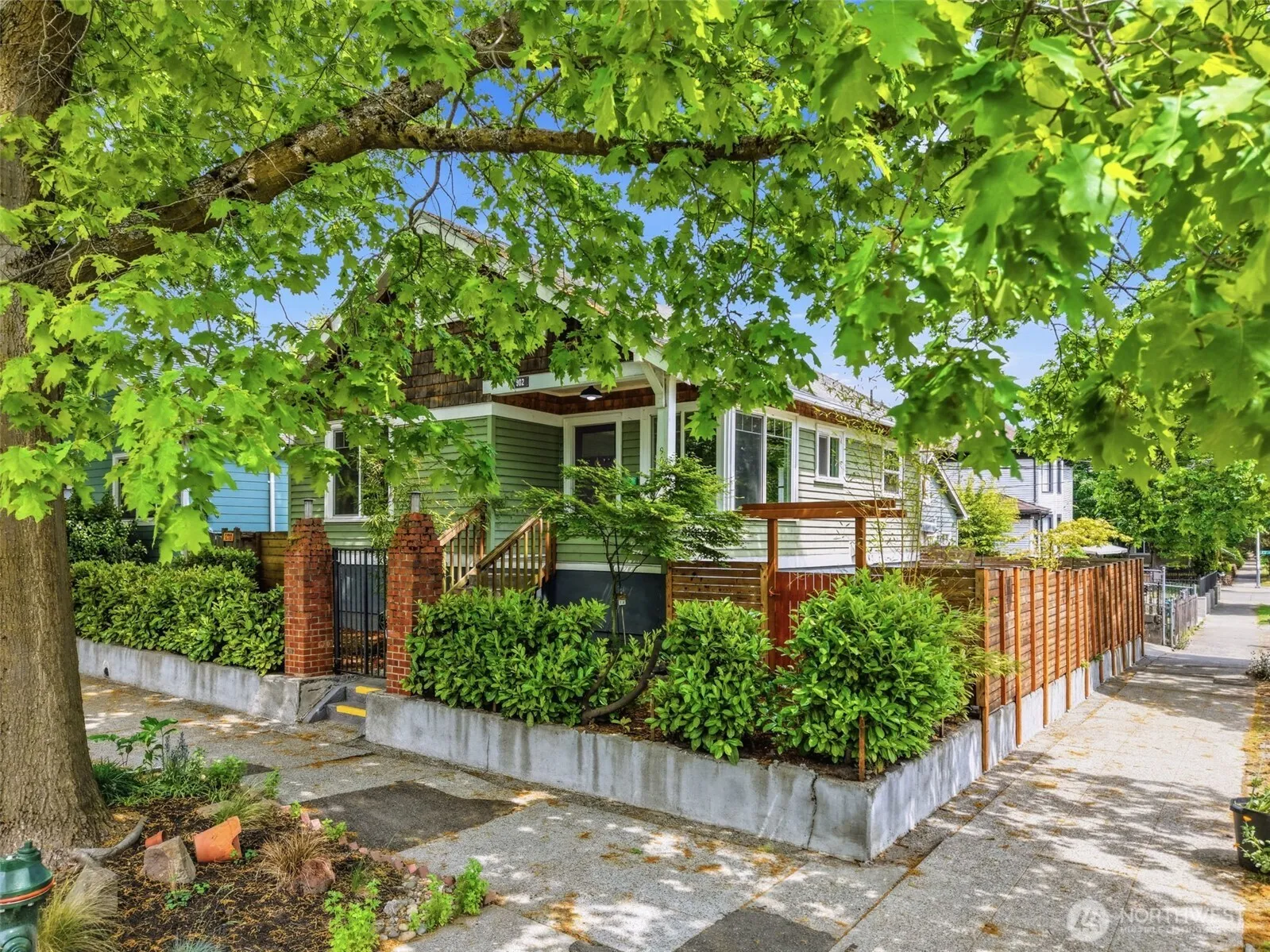 Property photo for 902 22nd Avenue, Seattle