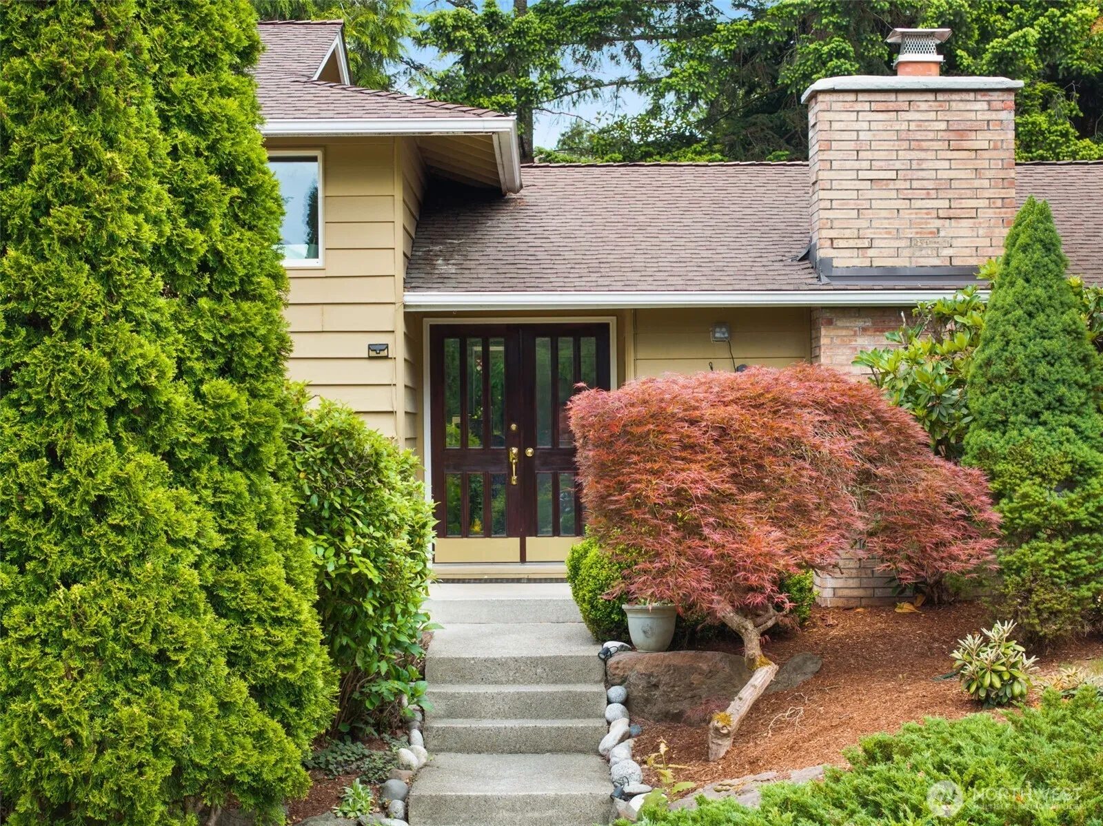 Property photo for 13730 Se 20th Street, Bellevue photo 3