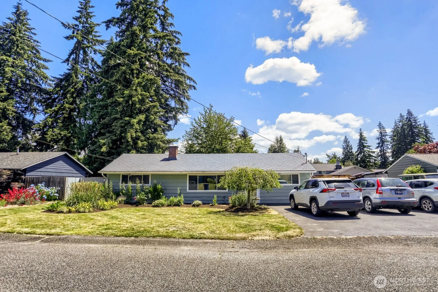 Property photo for 21801 51st Avenue W, Mountlake Terrace photo 2