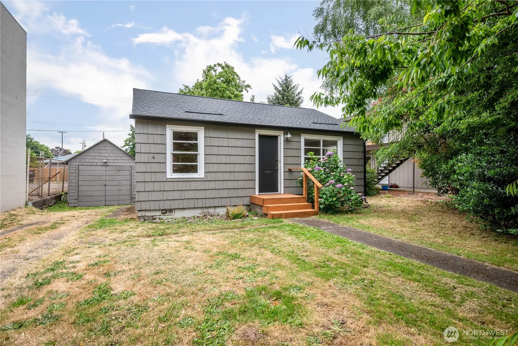 Property photo for 1158 10th Avenue, Longview