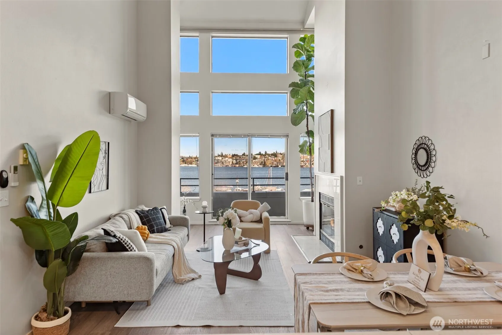 Property photo for 2400 8th Avenue N #1s, Seattle