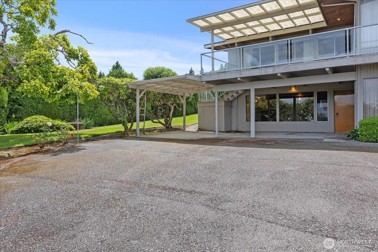 Property photo for 29852 Marine View Drive Sw, Federal Way photo 3