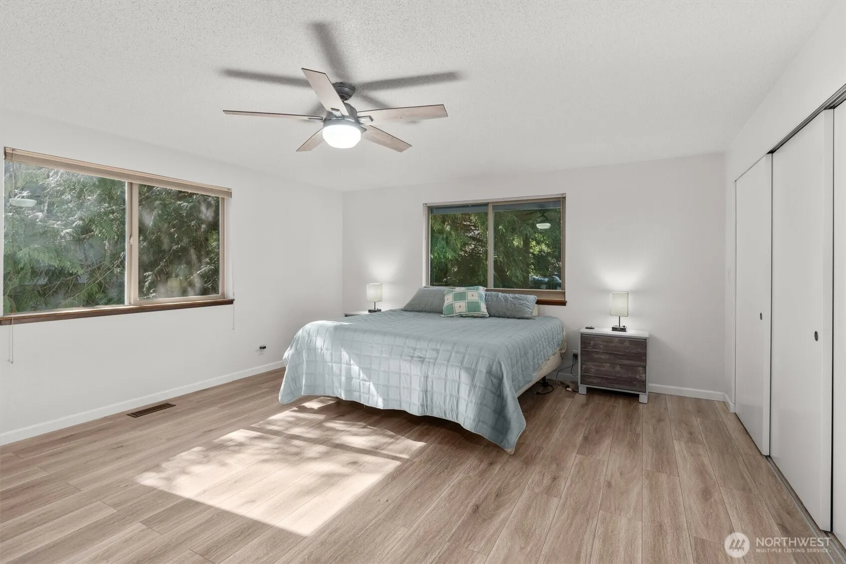 Property photo for 202 168th Street Se, Bothell photo 5