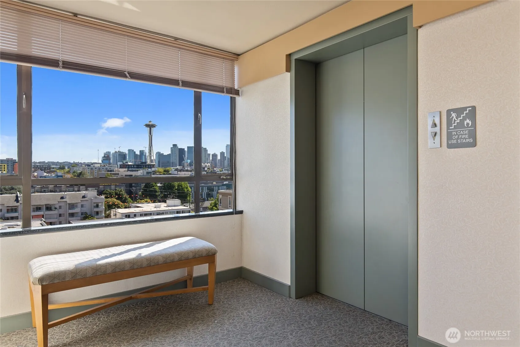 Property photo for 521 5th Avenue #401, Seattle photo 4