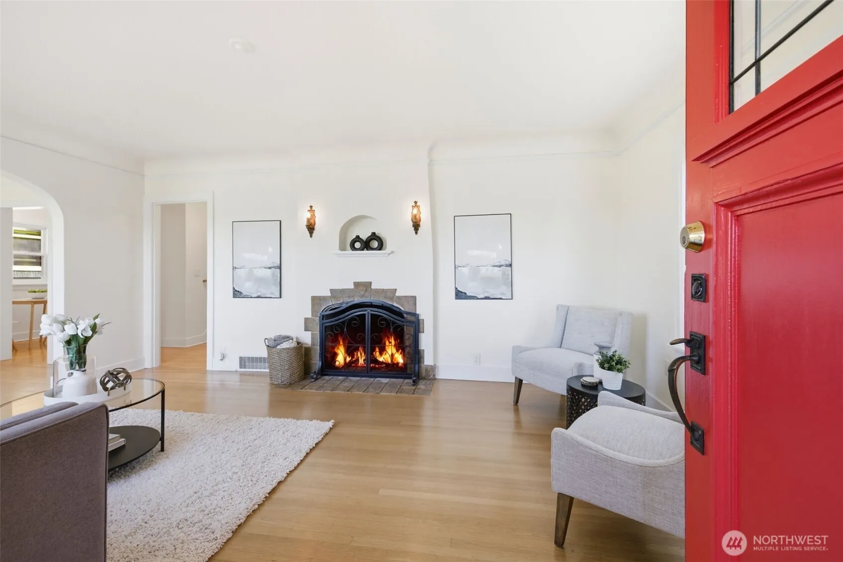 Property photo for 5006 Greenwood Avenue N, Seattle photo 5