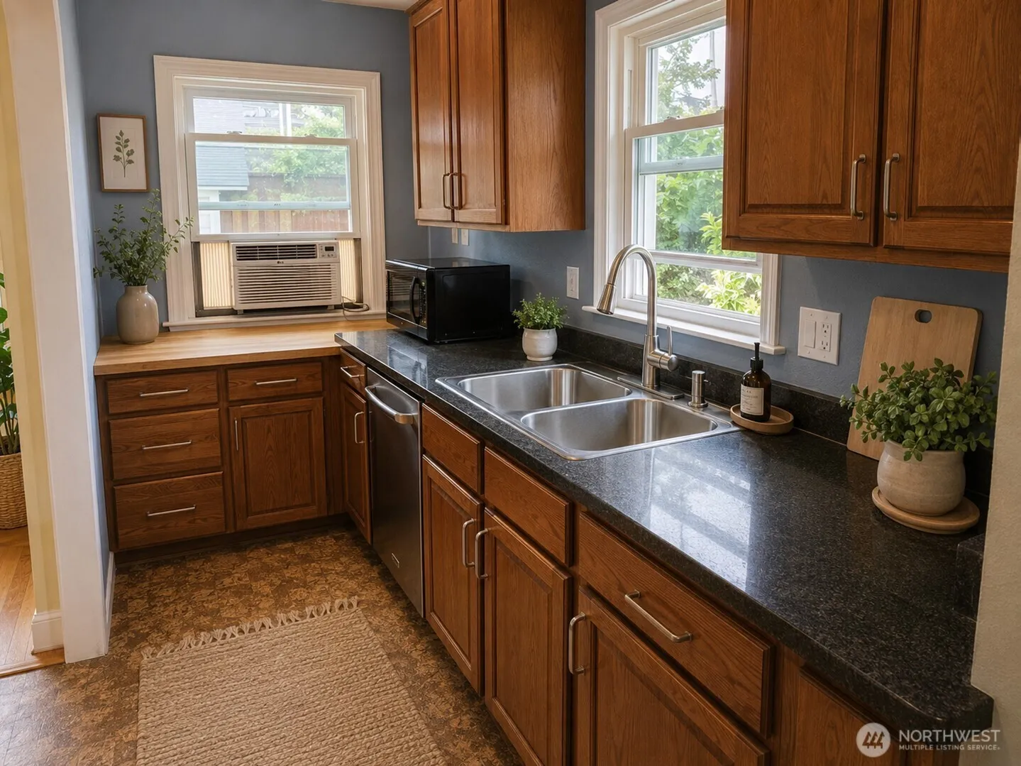 Property photo for 5426 Green Lake Way N, Seattle photo 5