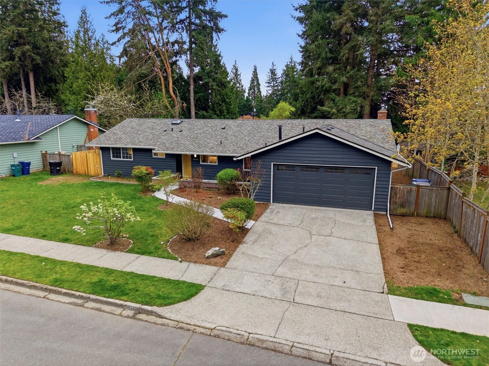 Property photo for 16111 Ne 100th Street, Redmond photo 5