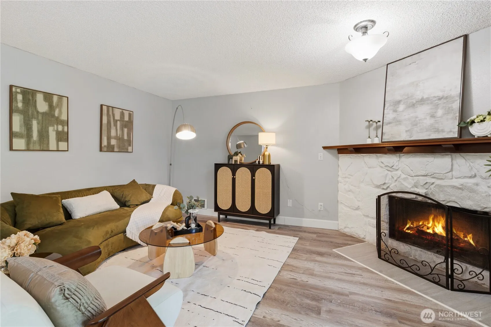 Property photo for 12726 Ne 116th St #e9, Kirkland photo 5