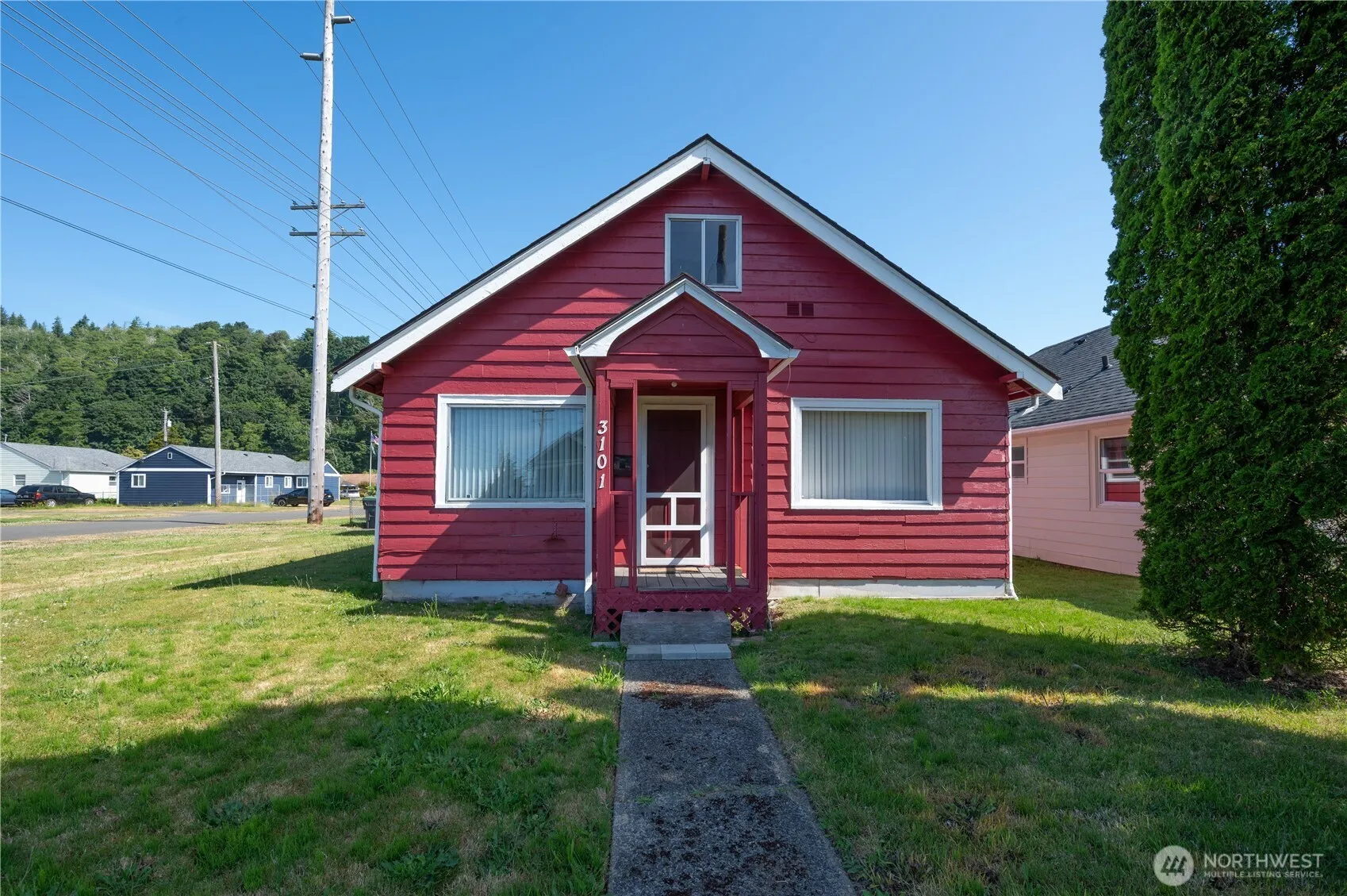 Property photo for 3101 Sumner Avenue, Hoquiam