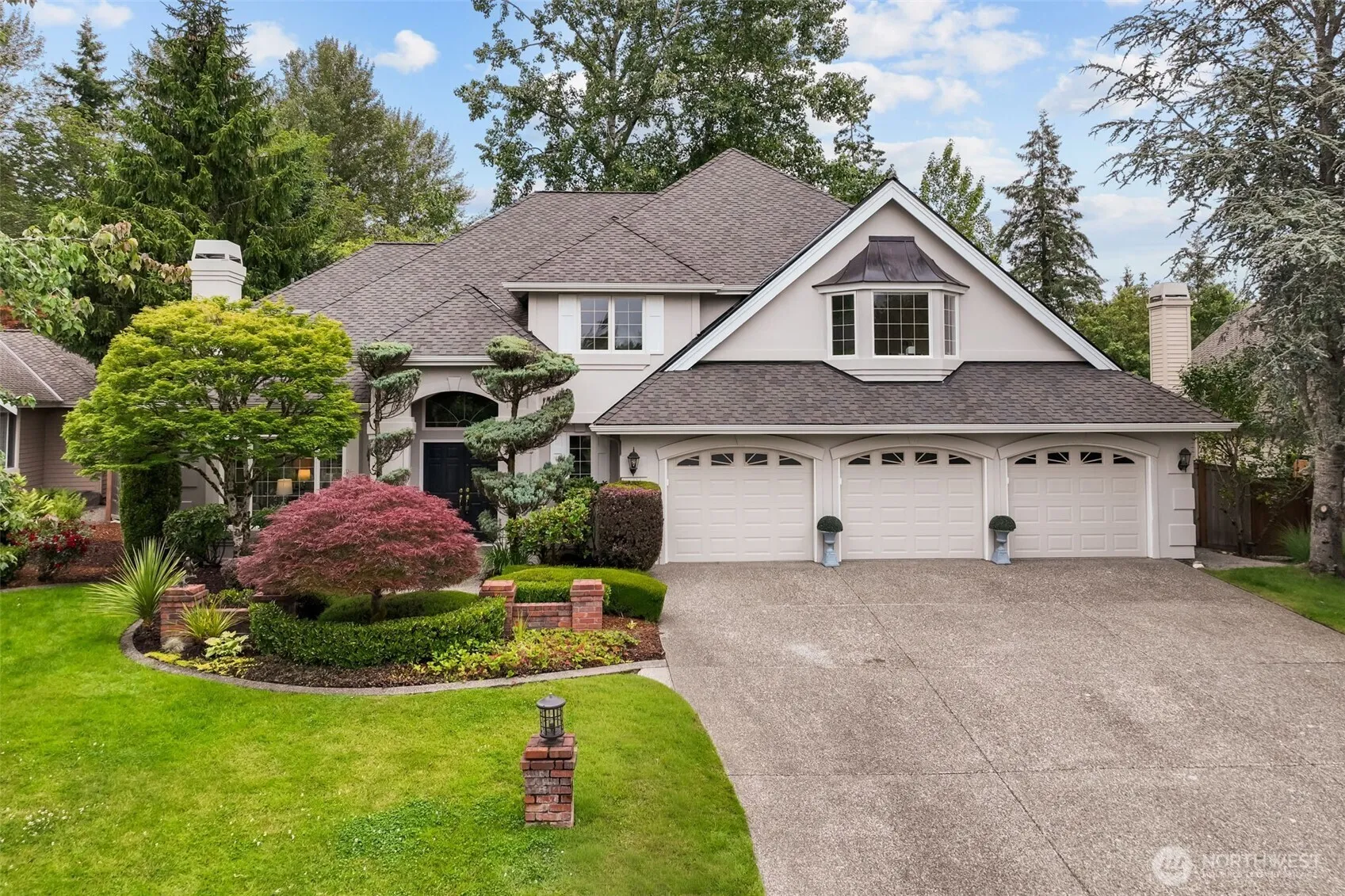 Property photo for 26998 Se 22nd Way, Sammamish