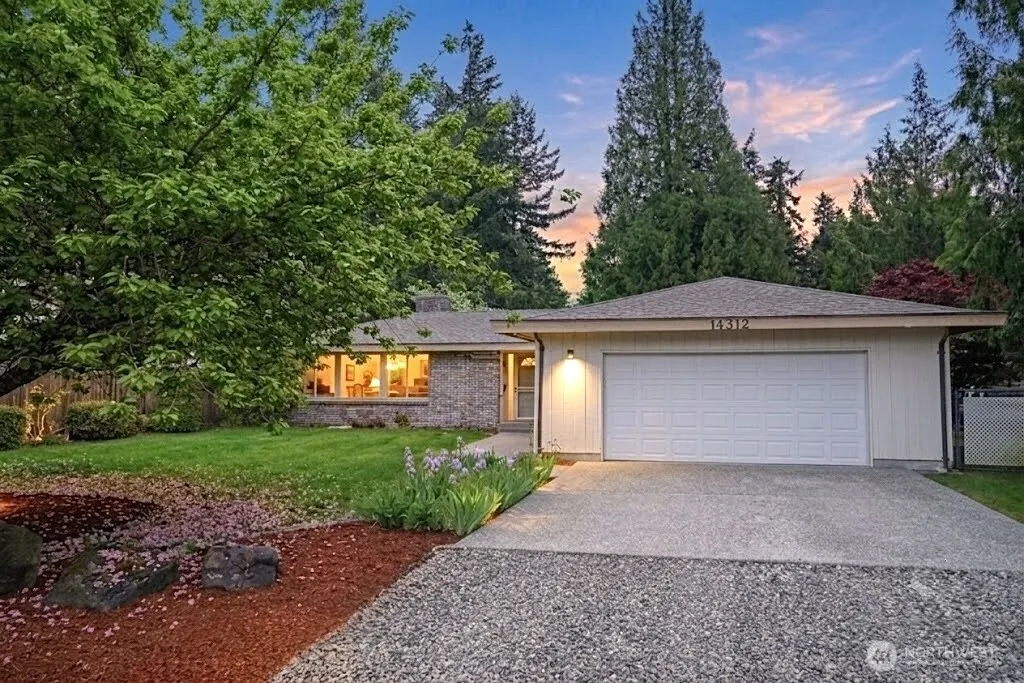 Property photo for 14312 144th Avenue Se, Renton