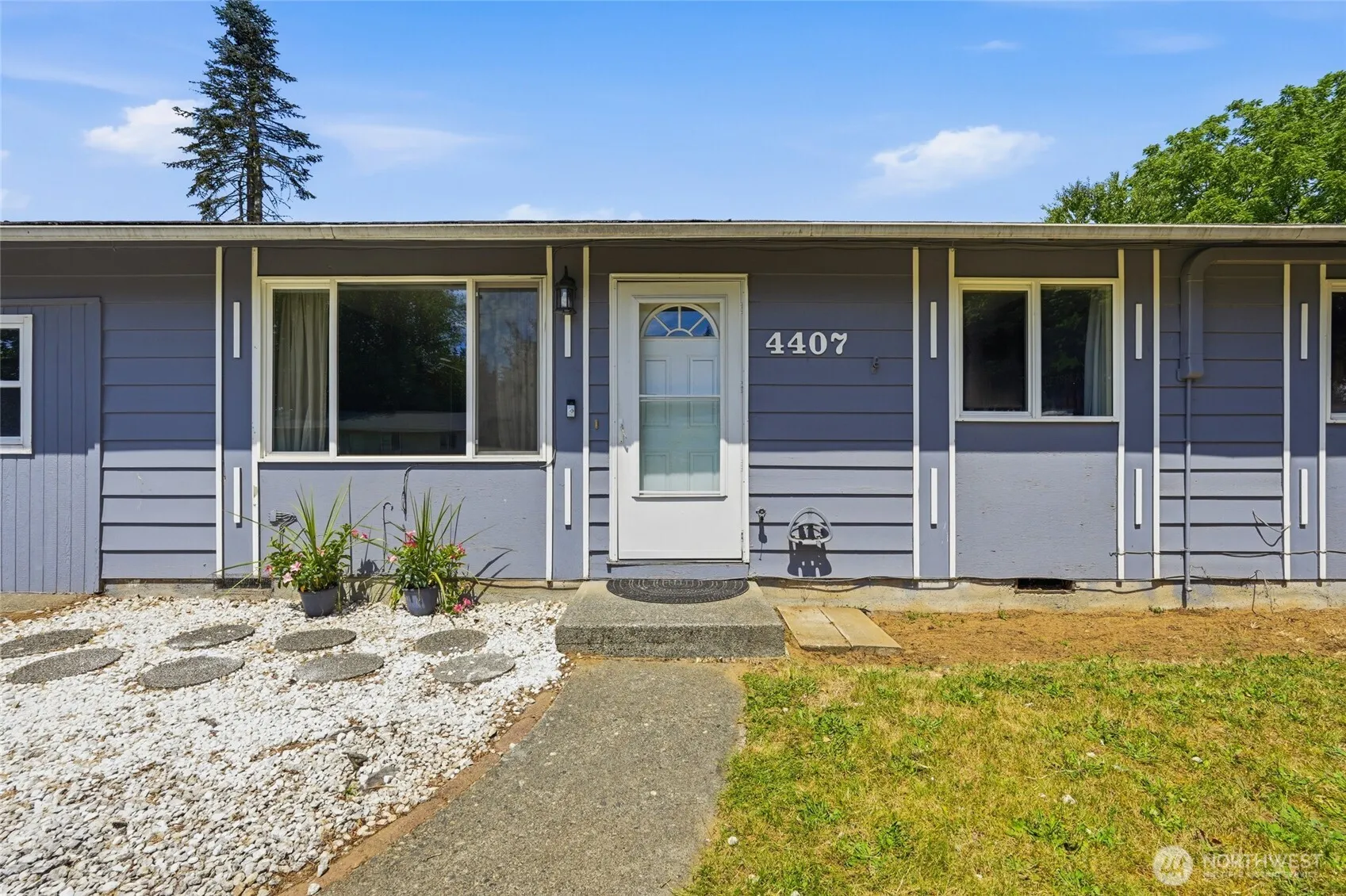 Property photo for 4407 123rd Place Ne, Marysville photo 4