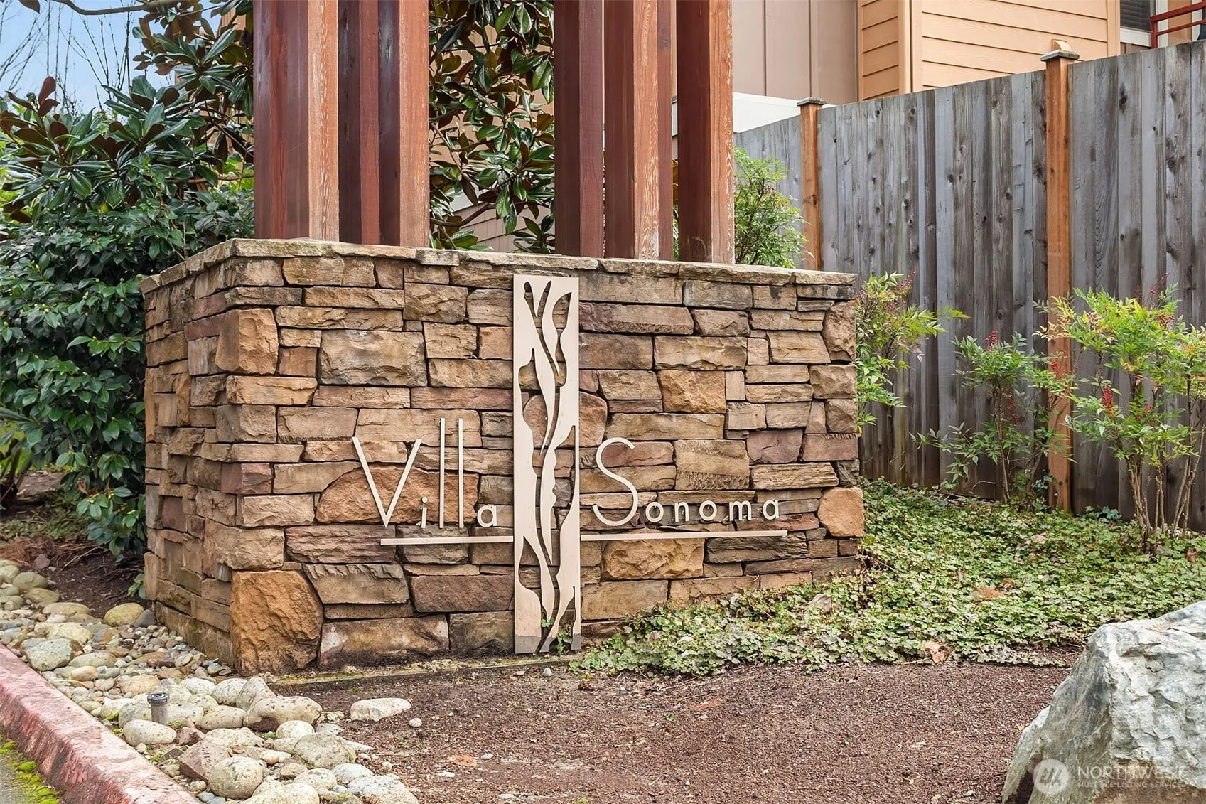 Property photo for 8240 126th Avenue Ne #a301, Kirkland photo 3