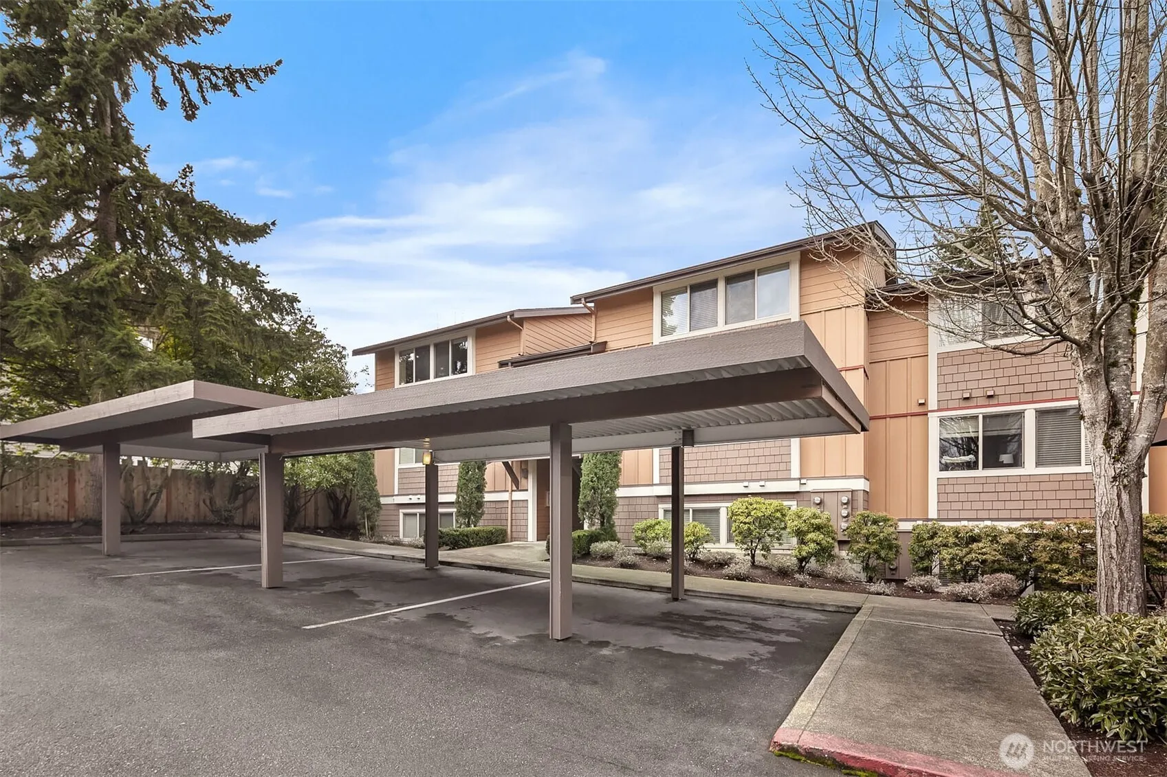 Property photo for 8240 126th Avenue Ne #a301, Kirkland photo 2