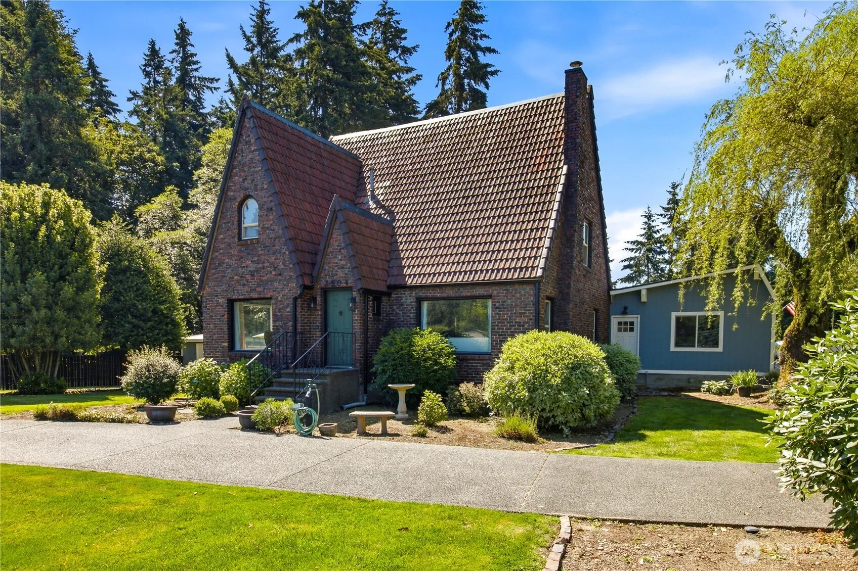 Property photo for 2504 72nd Street E, Tacoma photo 3