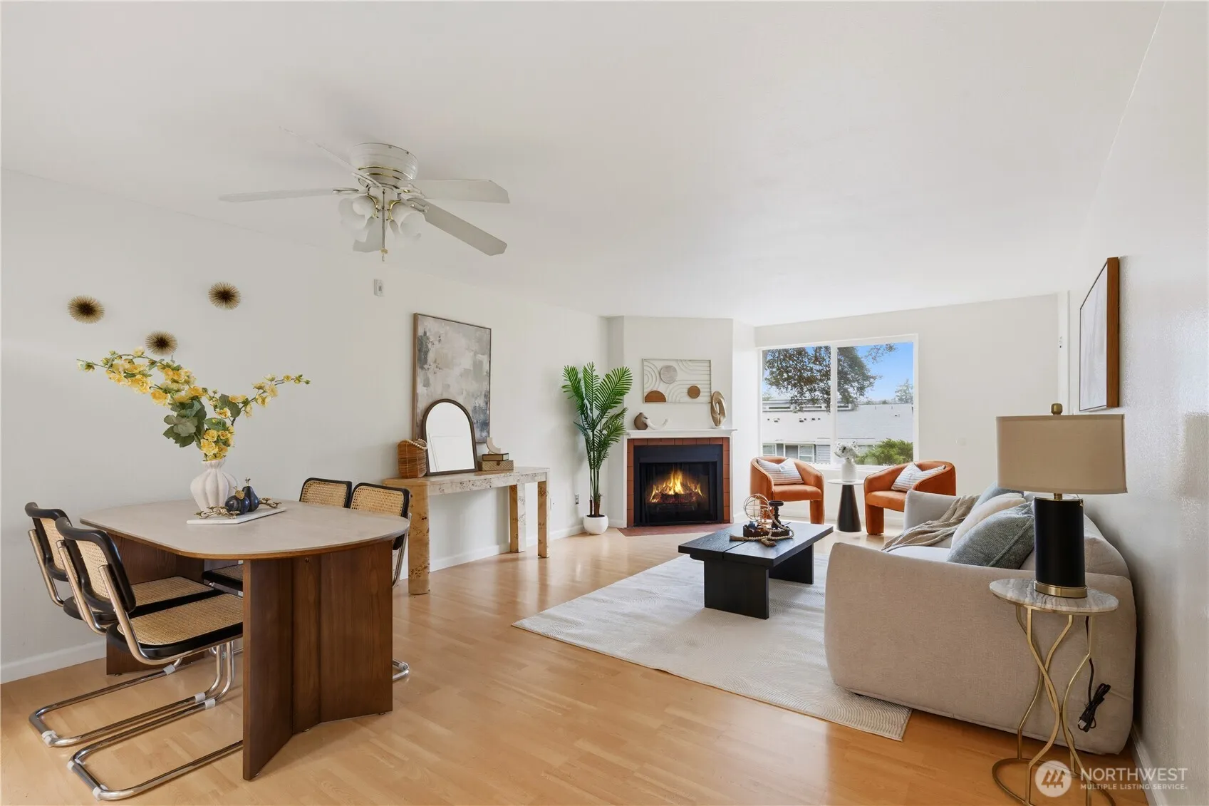 Property photo for 9398 Redmond-woodinville Rd Ne #e131, Redmond